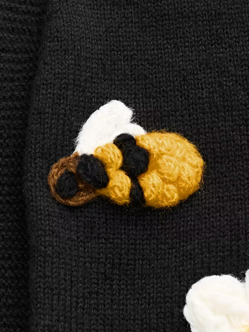 Embroidered Cardigan 🐝