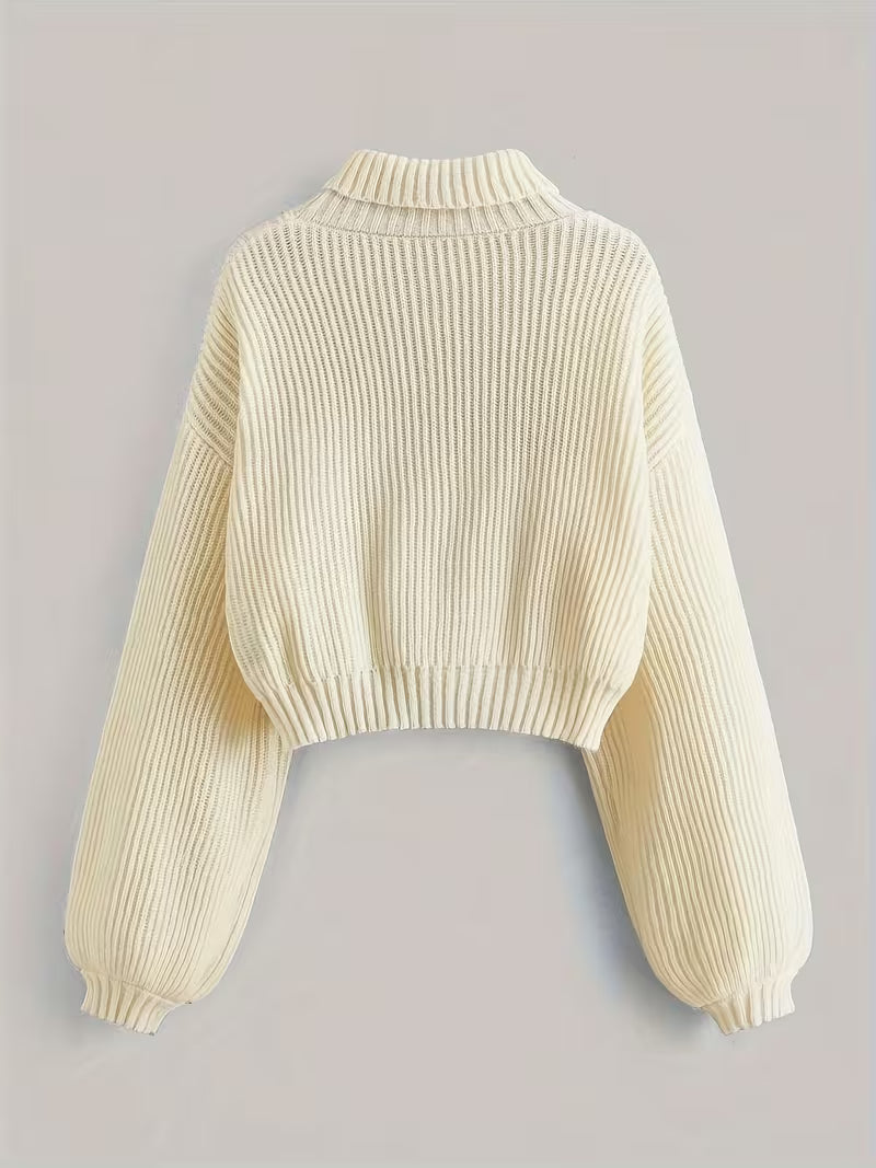 High Neck Sweater Bee 🐝