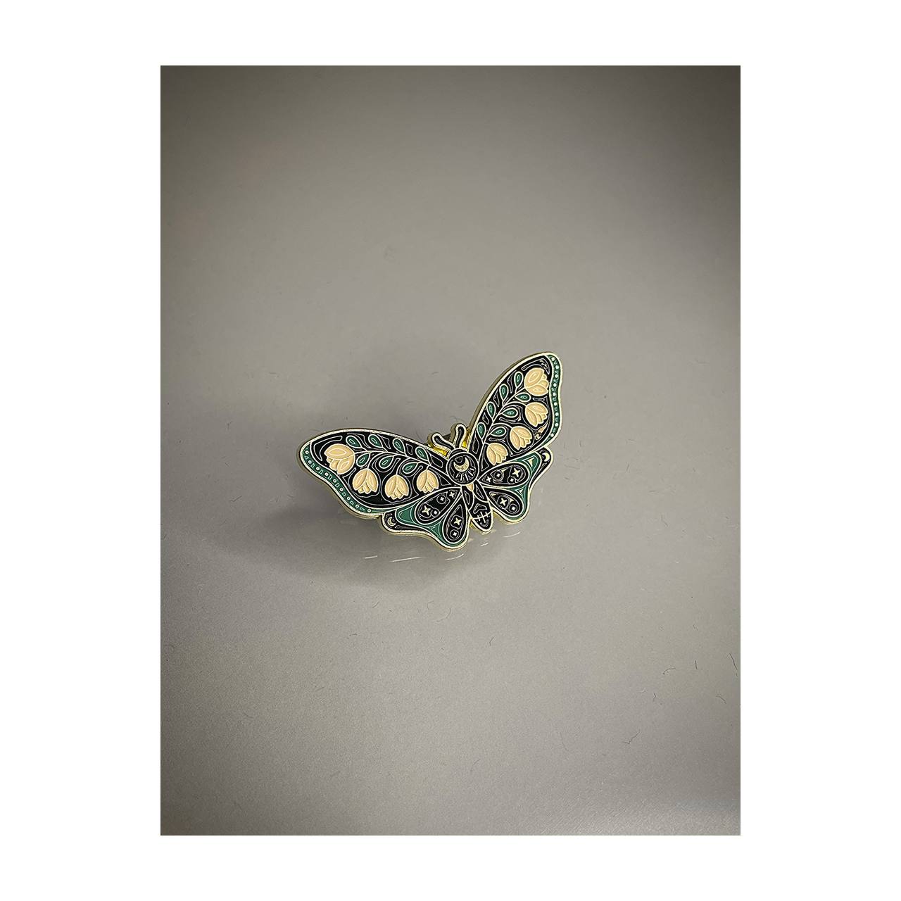 Moth Butterfly Breast Pin🦋